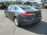 Used 2019 Ford Fusion SE image 3