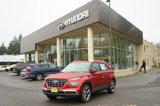 Used 2024 Hyundai Venue SEL image 2