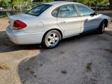 Used 2006 Ford Taurus SE image 3