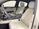Used 2023 Porsche Cayenne Platinum Edition image 5