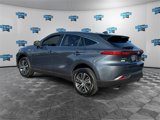 Used 2021 Toyota Venza LE image 3
