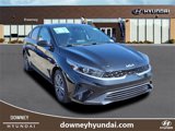 Used 2023 Kia Forte LXS image 3
