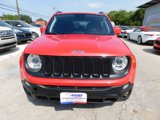 Used 2018 Jeep Renegade Latitude w/ Advanced Technology Group image 2