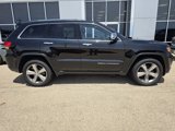 Used 2015 Jeep Grand Cherokee Limited w/ Luxury Group II image 2