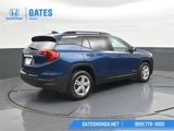 Used 2020 GMC Terrain SLE w/ Driver Convenience Package image 2