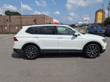 Used 2021 Volkswagen Tiguan SE w/ Panoramic Sunroof Package image 2