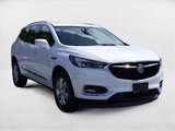 Used 2018 Buick Enclave Essence image 3