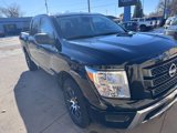 Used 2023 Nissan Titan SV image 4