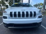 Used 2018 Jeep Cherokee Latitude image 2