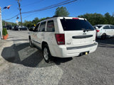 Used 2009 Jeep Grand Cherokee Laredo image 4