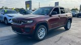 New 2025 Jeep Grand Cherokee Laredo image 3