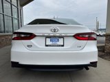 Used 2021 Toyota Camry LE image 4
