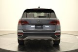 Used 2022 Volkswagen Taos SE w/ Panoramic Sunroof Package image 4