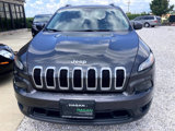 Used 2015 Jeep Cherokee Latitude image 2