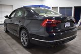 Used 2018 Volkswagen Passat 2.0T R-Line image 2