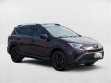 Used 2018 Toyota RAV4 LE image 3
