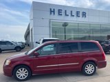 Used 2013 Chrysler Town & Country Touring image 3