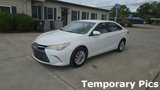 Used 2015 Toyota Camry LE image 6