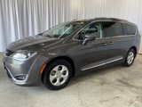 Used 2017 Chrysler Pacifica Touring-L Plus image 3