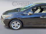Used 2018 Chevrolet Cruze LT image 2