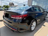 Used 2018 Kia Optima S image 2