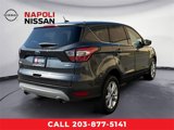 Used 2017 Ford Escape SE image 3