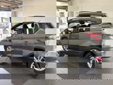 Used 2017 Ford Escape SE w/ Equipment Group 201A image 5