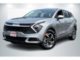 Used 2024 Kia Sportage LX image 2