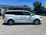 Used 2017 Kia Sedona LX w/ LX Essentials Premium Package image 2