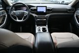 Used 2020 Ford Explorer Limited image 3