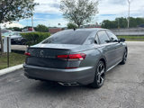 Used 2020 Volkswagen Passat 2.0T R-Line image 5