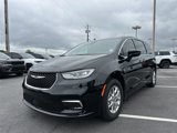 New 2025 Chrysler Pacifica Select image 2