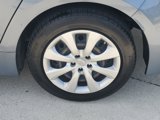 Used 2022 Toyota Corolla LE image 5
