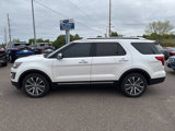 Used 2017 Ford Explorer Platinum image 2