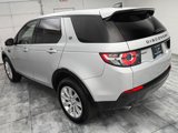 Used 2019 Land Rover Discovery Sport SE image 4