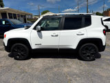 Used 2018 Jeep Renegade Limited image 2