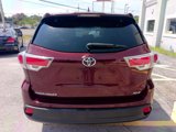 Used 2015 Toyota Highlander XLE image 4