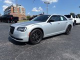 Used 2022 Chrysler 300 Touring w/ Sport Appearance Package image 5
