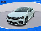 Used 2018 Volkswagen Passat 2.0T R-Line image 2