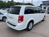 Used 2020 Dodge Grand Caravan SXT image 3