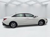 Certified 2024 Hyundai Elantra SE image 4