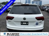 Used 2018 Volkswagen Tiguan SEL Premium image 4