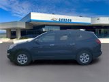 Used 2010 Chevrolet Traverse LS image 2