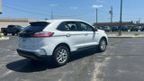 Used 2022 Ford Edge SEL w/ Convenience Package image 5