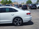 Certified 2020 Volkswagen Passat 2.0T R-Line image 5