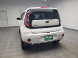 Used 2018 Kia Soul + image 6