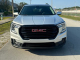 Used 2022 GMC Terrain SLE w/ Driver Convenience Package image 2