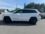 Used 2019 Jeep Grand Cherokee Altitude image 3