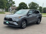 Used 2021 Toyota Highlander XLE image 4