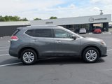 Used 2015 Nissan Rogue SV image 6